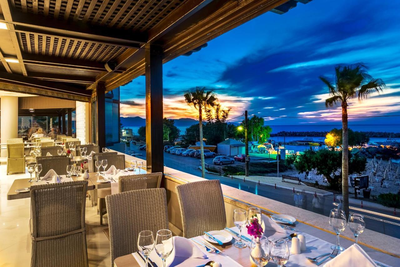 Апартаменти Porto Platanias - Casa Di Porto Екстер'єр фото