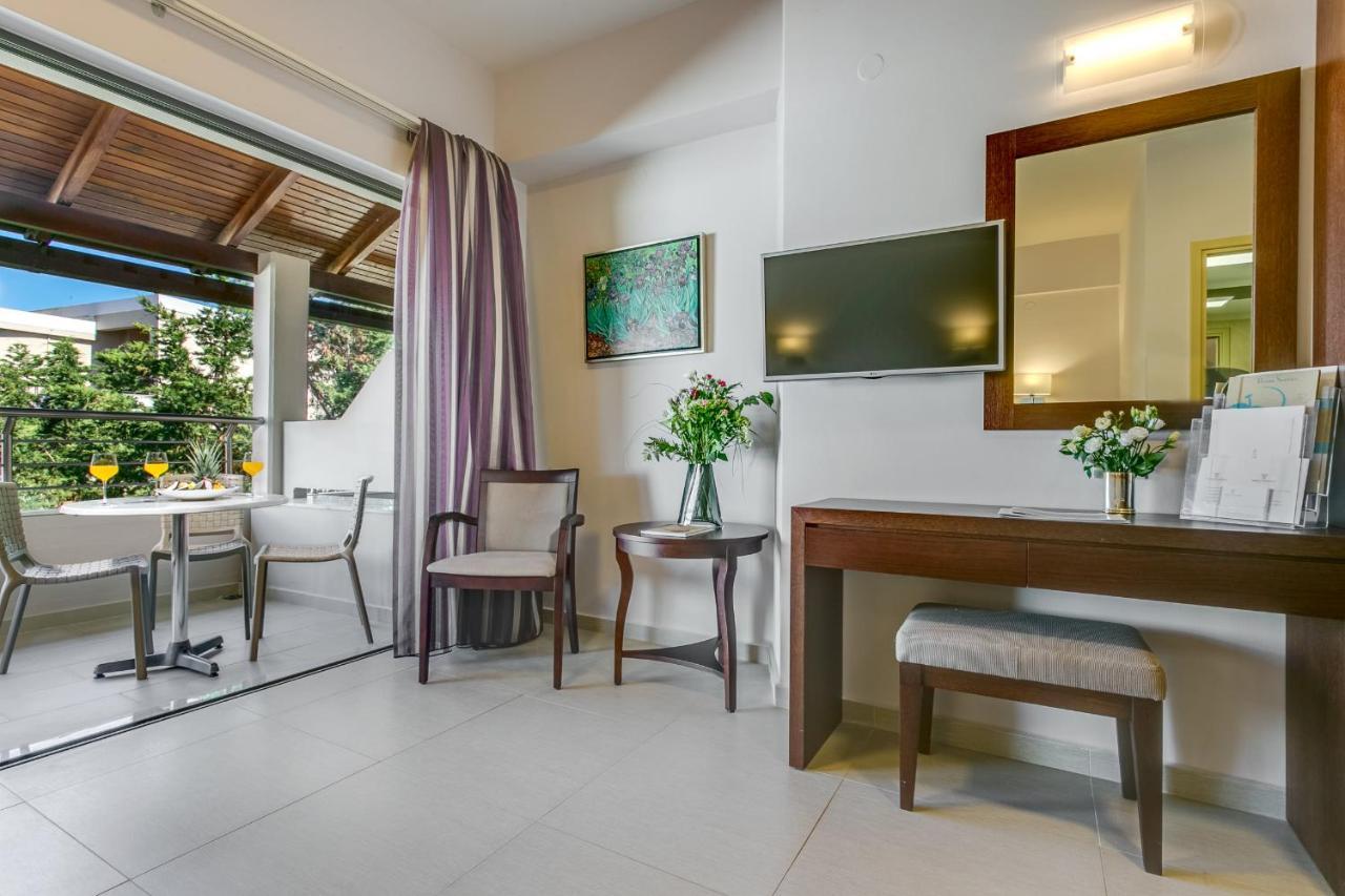 Апартаменти Porto Platanias - Casa Di Porto Екстер'єр фото