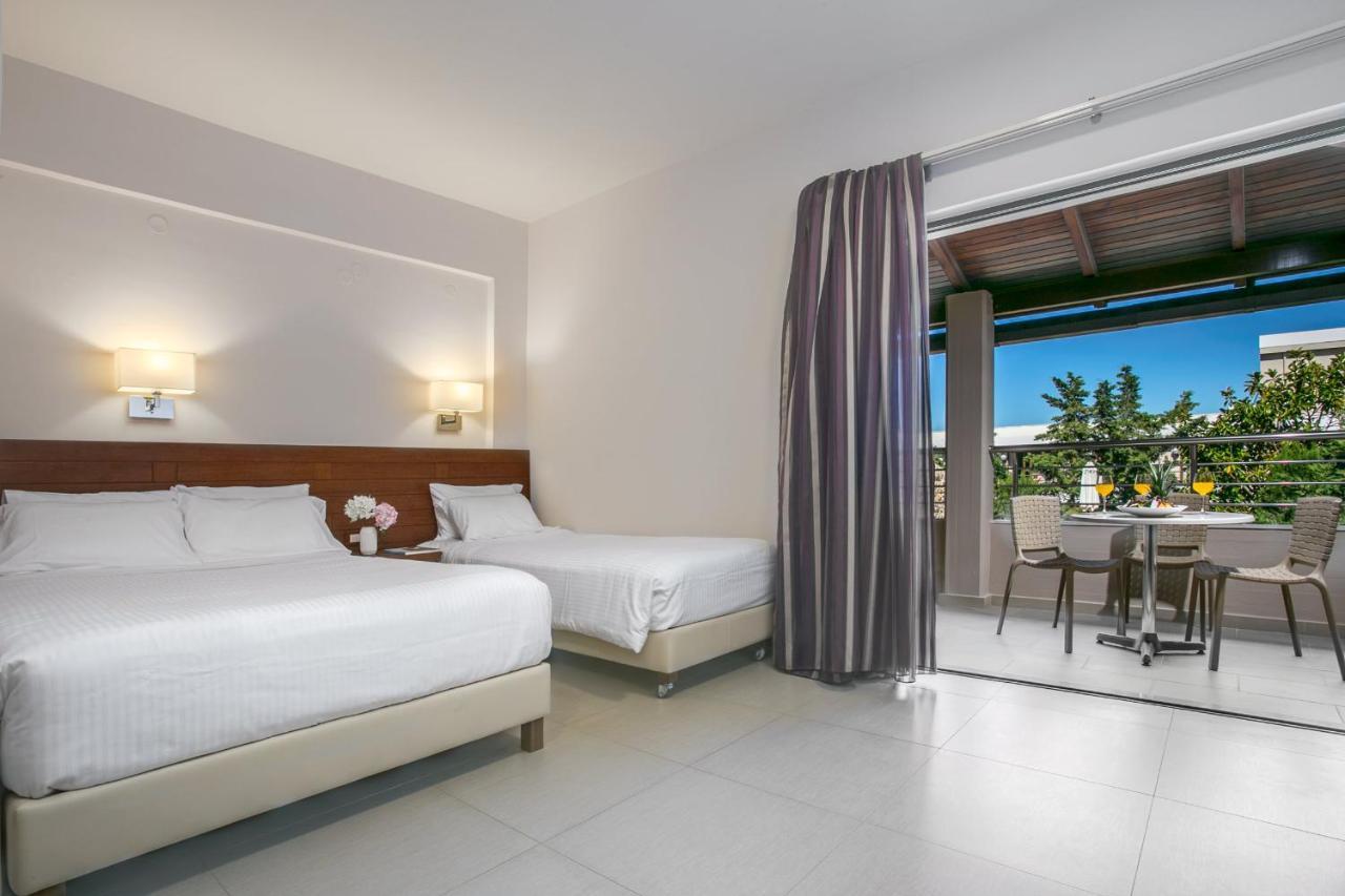 Апартаменти Porto Platanias - Casa Di Porto Екстер'єр фото